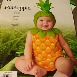 Pineapple costumes